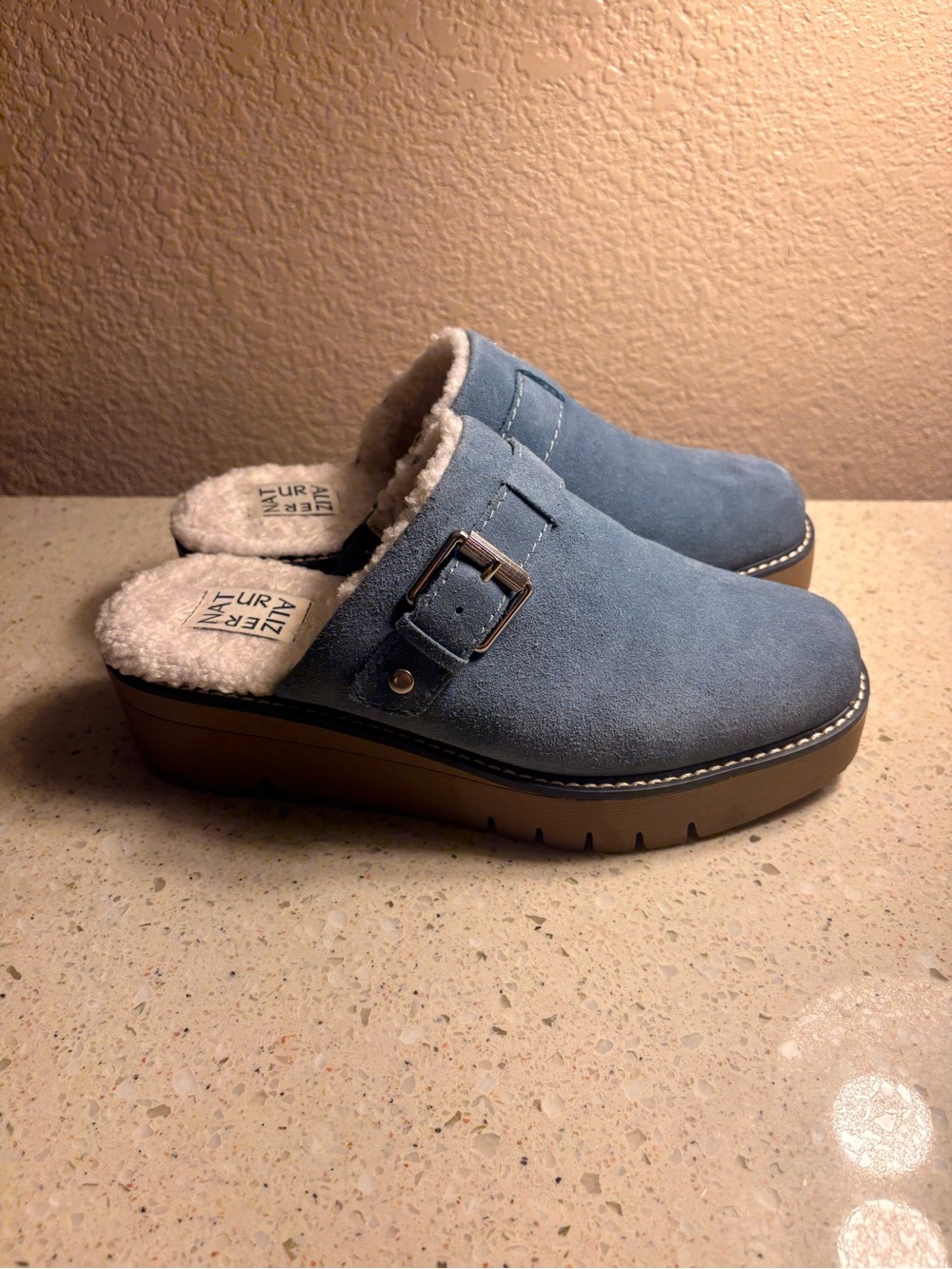 Naturalizer Women’s Wayde Platform Clogs